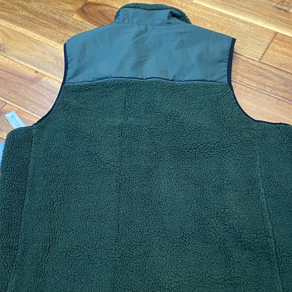 Iceburg Fleece Full-Zip Vest - Dark Green - Picture 12 of 13
